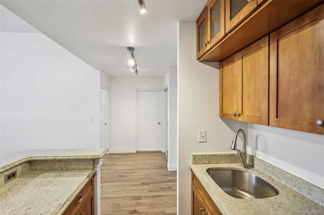 3208 Villa At The Woods, Peekskill, NY 10566