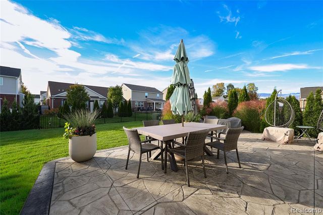 41165 Damask Drive, Clinton Township, MI 48038