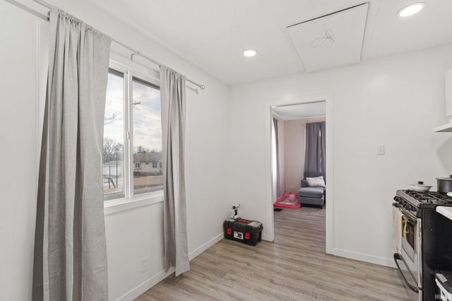 1715 Fleetwood Avenue, Fort Wayne, IN 46803