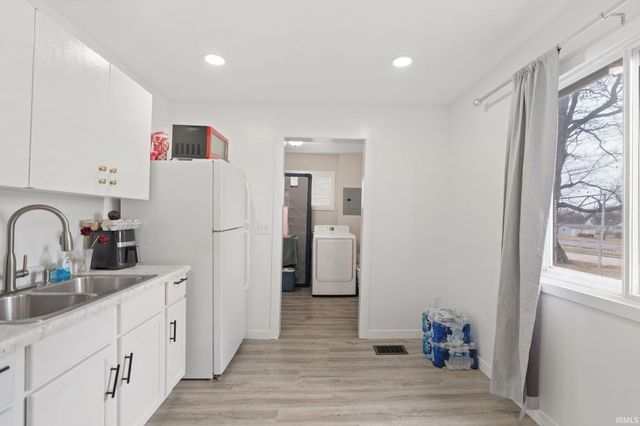 1715 Fleetwood Avenue, Fort Wayne, IN 46803