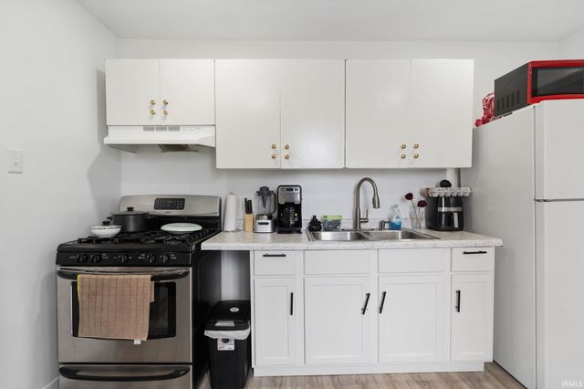 1715 Fleetwood Avenue, Fort Wayne, IN 46803