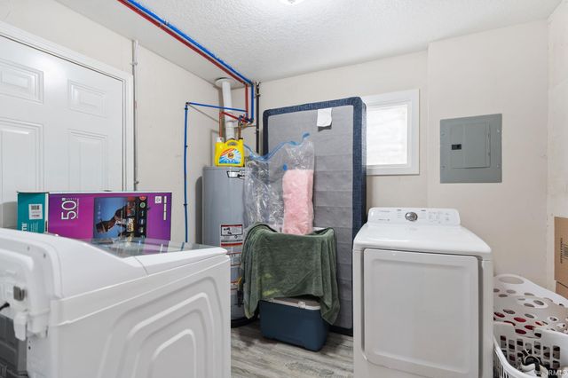 1715 Fleetwood Avenue, Fort Wayne, IN 46803