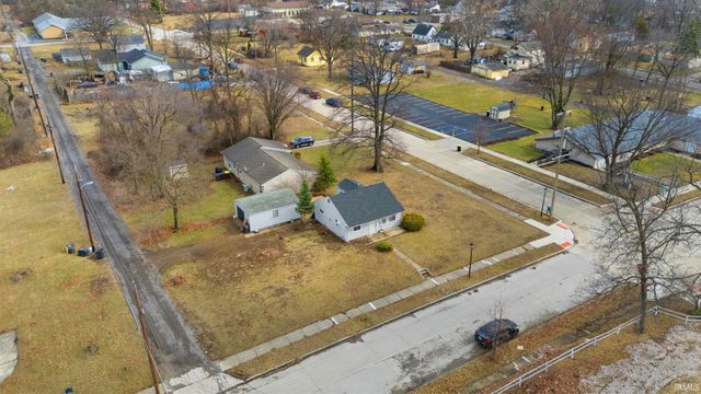 1715 Fleetwood Avenue, Fort Wayne, IN 46803