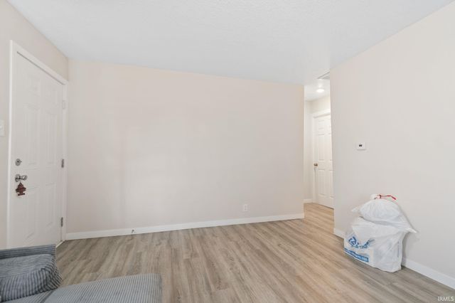 1715 Fleetwood Avenue, Fort Wayne, IN 46803