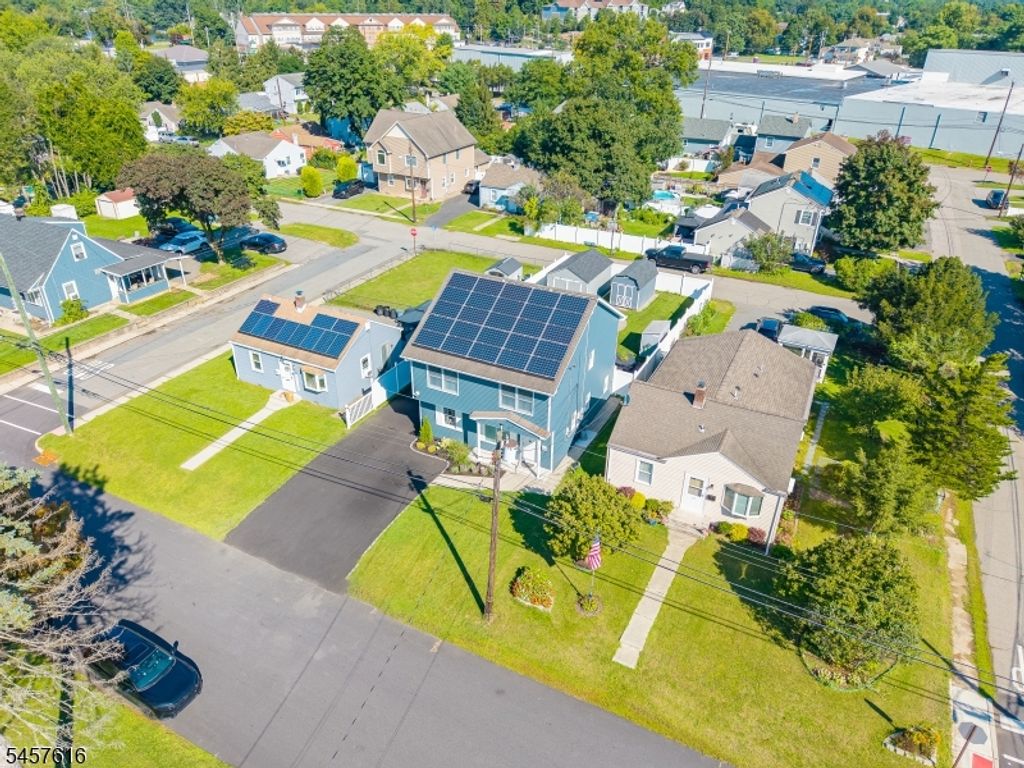 24 Park Ave, Wanaque Boro, NJ 07420 — exterior