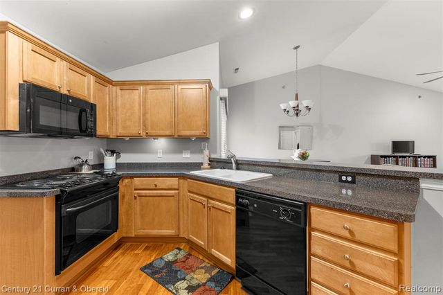 45599 Graystone Lane, Canton, MI 48187