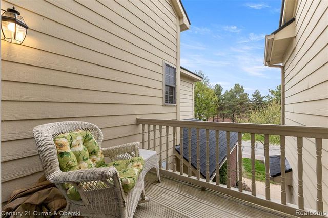45599 Graystone Lane, Canton, MI 48187