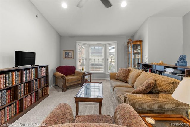 45599 Graystone Lane, Canton, MI 48187