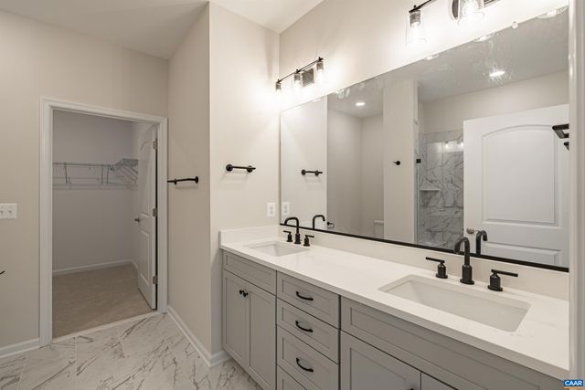 238 WINTERBERRY DR, Zion Crossroads, VA 22942