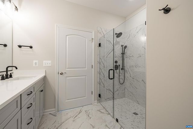 238 WINTERBERRY DR, Zion Crossroads, VA 22942