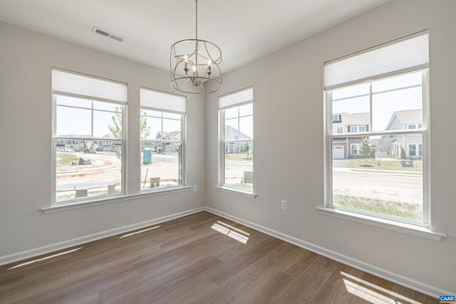 238 WINTERBERRY DR, Zion Crossroads, VA 22942