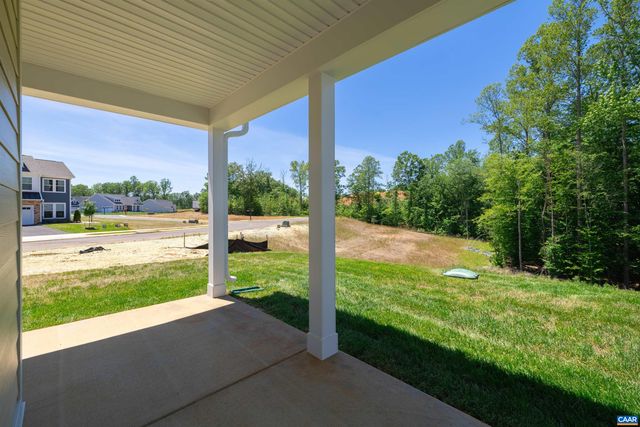 238 WINTERBERRY DR, Zion Crossroads, VA 22942
