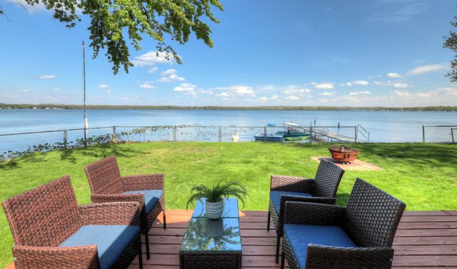 12880 Hazel Drive, Wayland, MI 49348