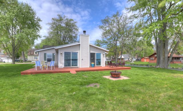 12880 Hazel Drive, Wayland, MI 49348