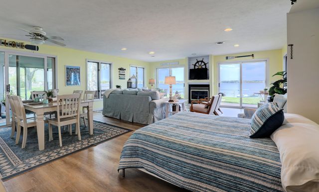 12880 Hazel Drive, Wayland, MI 49348