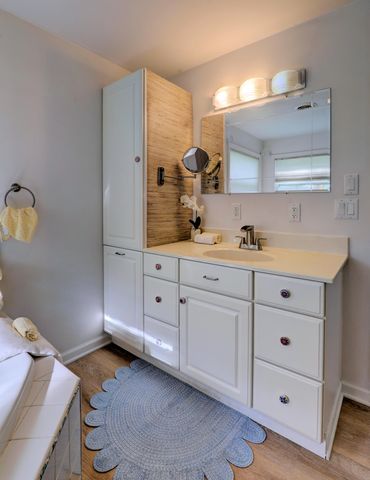 12880 Hazel Drive, Wayland, MI 49348