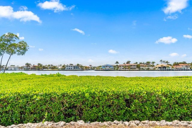 3602 S Ocean Boulevard 104, Highland Beach, FL 33487
