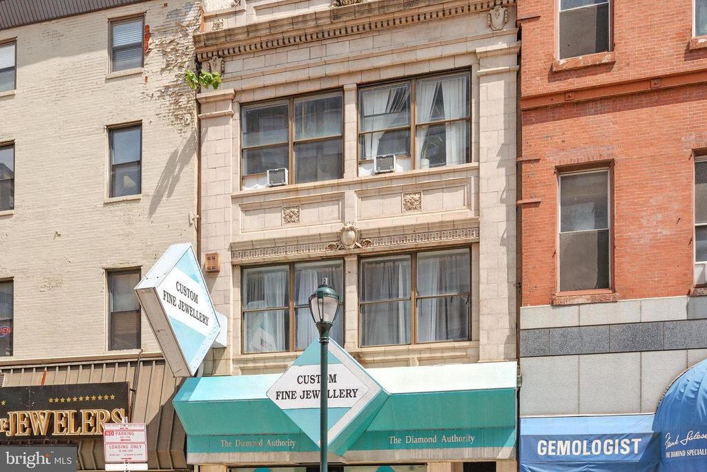 735 SANSOM ST, Philadelphia, PA 19106
