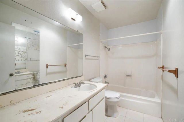 6665 Mission Gorge Road A8, San Diego, CA 92120
