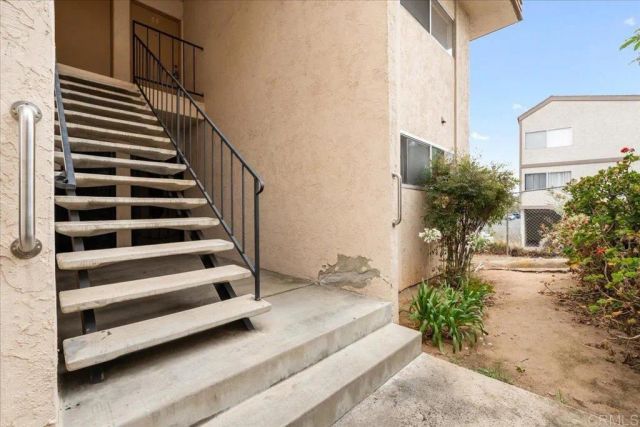 6665 Mission Gorge Road A8, San Diego, CA 92120