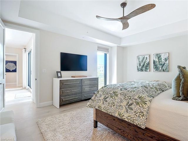 1125 Central AVE 462, Naples, FL 34102