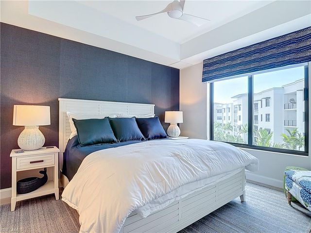 1125 Central AVE 462, Naples, FL 34102