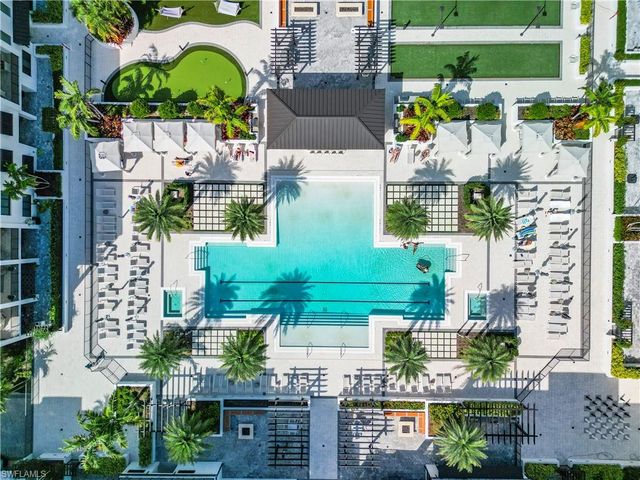 1125 Central AVE 462, Naples, FL 34102