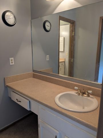 5736 Morningstar Drive, Galloway, OH 43119