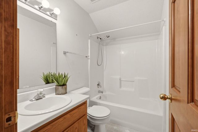2903 Marne Place, Fort Wayne, IN 46818