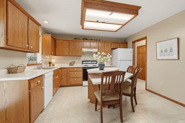 2903 Marne Place, Fort Wayne, IN 46818