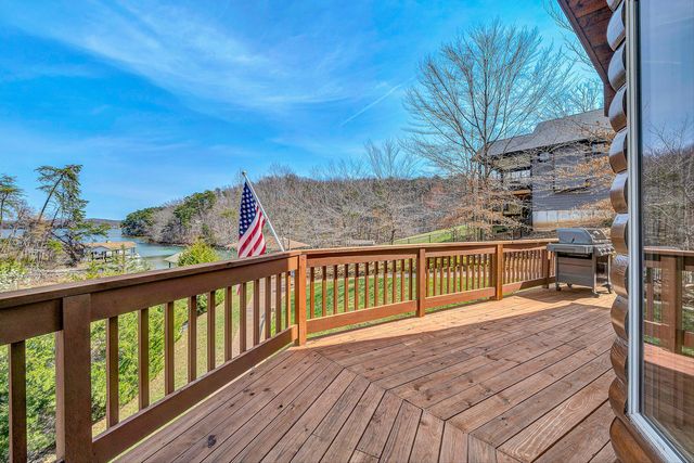 110 Windmere TRL, Moneta, VA 24121