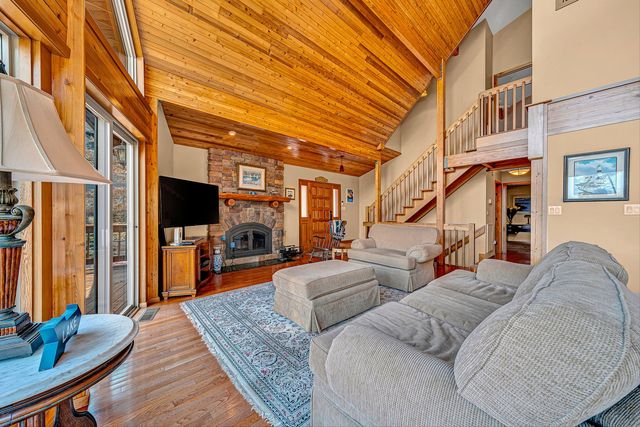 110 Windmere TRL, Moneta, VA 24121