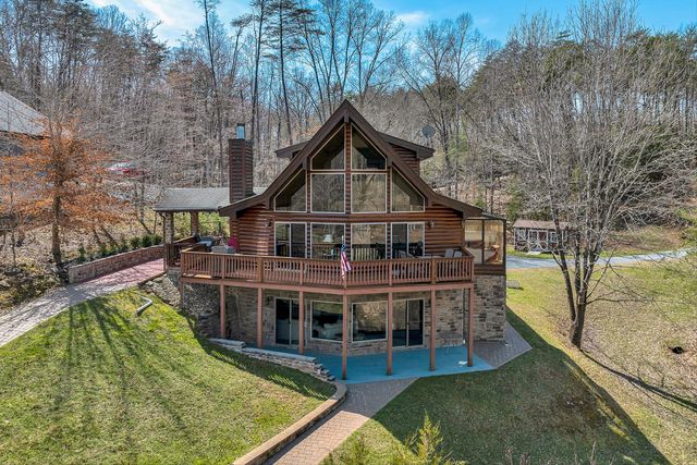 110 Windmere TRL, Moneta, VA 24121