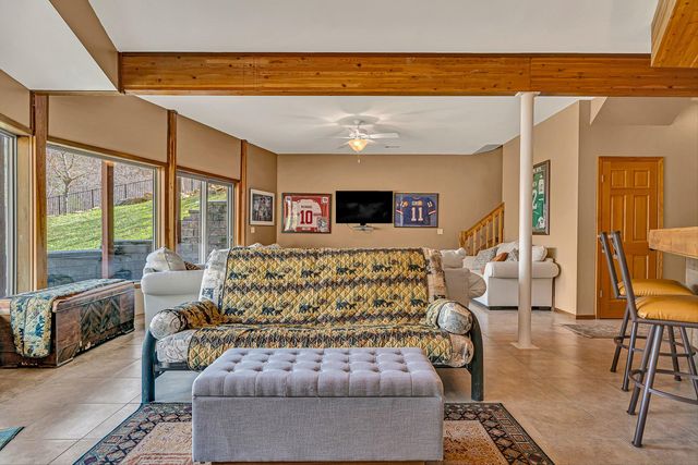 110 Windmere TRL, Moneta, VA 24121