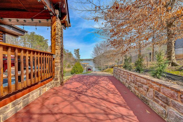 110 Windmere TRL, Moneta, VA 24121