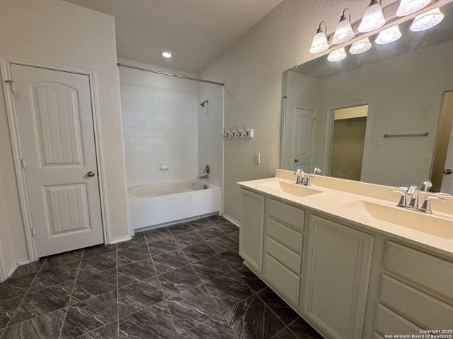 128 Landmark, Cibolo, TX 78108