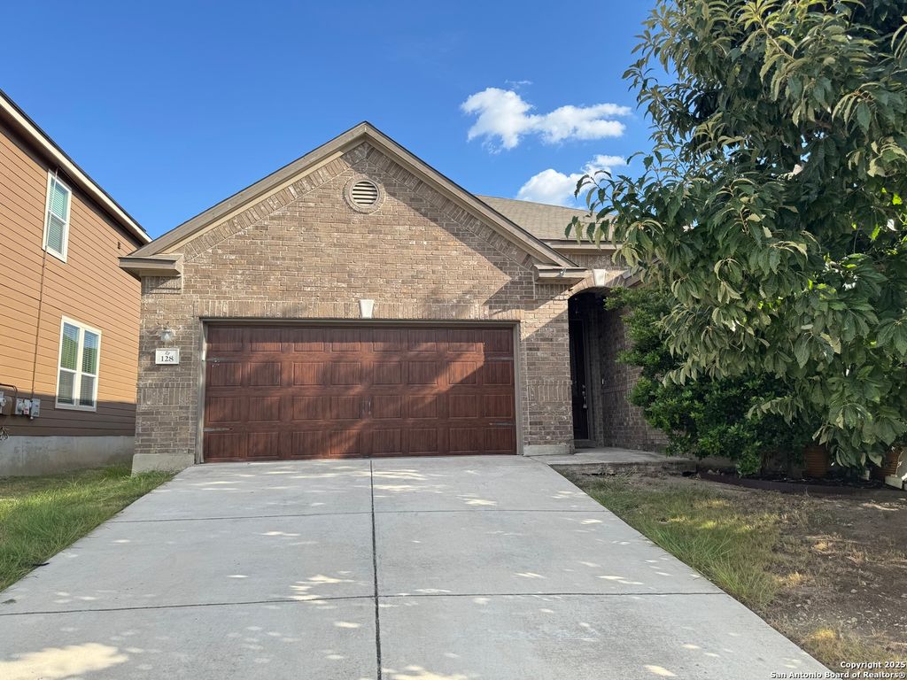 128 Landmark, Cibolo, TX 78108