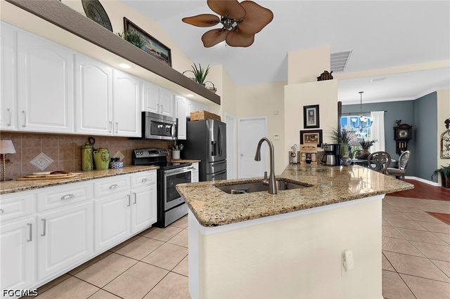 17150 Sarong LN, Punta Gorda, FL 33955