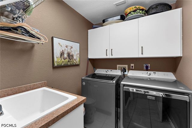 17150 Sarong LN, Punta Gorda, FL 33955