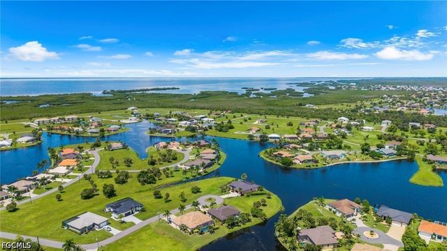 17150 Sarong LN, Punta Gorda, FL 33955
