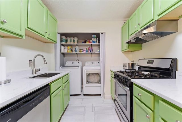 318 Smokerise Circle SE 318, Marietta, GA 30067