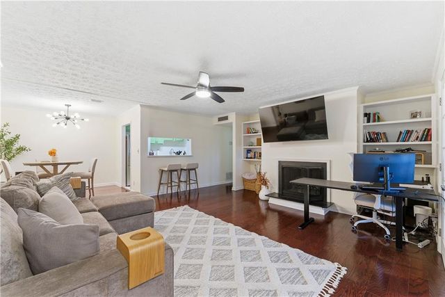 318 Smokerise Circle SE 318, Marietta, GA 30067