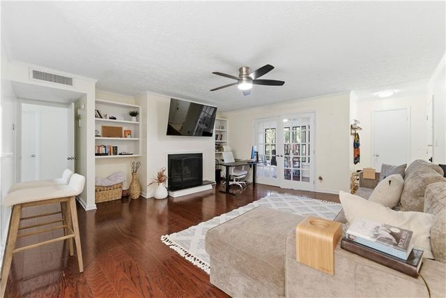 318 Smokerise Circle SE 318, Marietta, GA 30067