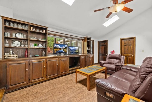 34 Surrey Drive, Plymouth, MA 02360