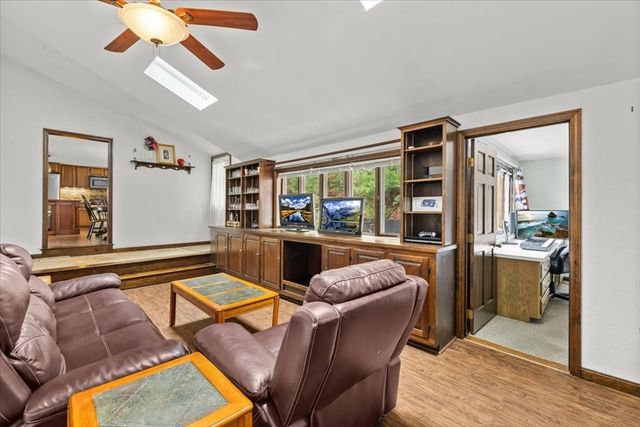 34 Surrey Drive, Plymouth, MA 02360