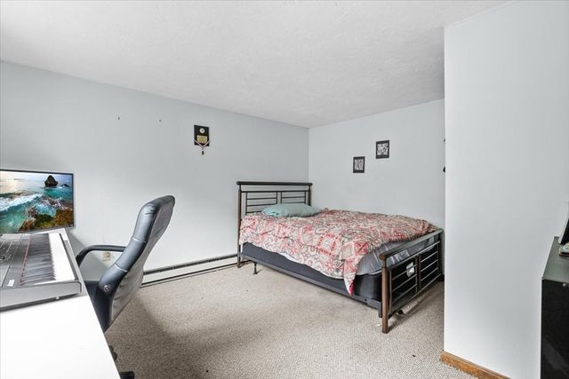 34 Surrey Drive, Plymouth, MA 02360