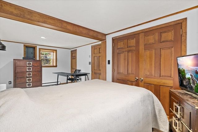 34 Surrey Drive, Plymouth, MA 02360