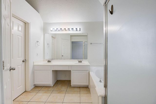 1326 Chesterpoint Drive, Spring, TX 77386