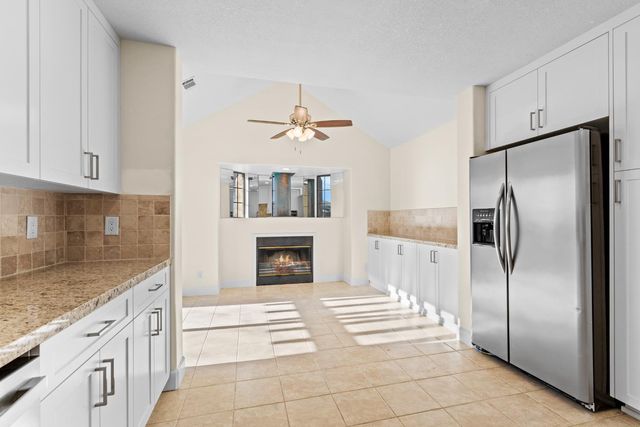 140 Hillside Pl, Jackson, CA 95642