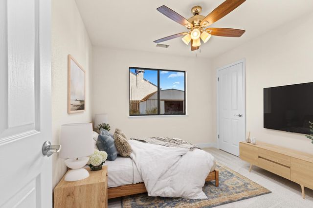 140 Hillside Pl, Jackson, CA 95642